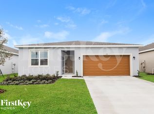 198 Windsor Reserve Dr, Eagle Lake, FL 33839