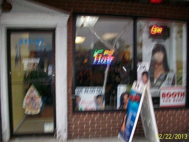 1st image of 21141 Jamaica Ave