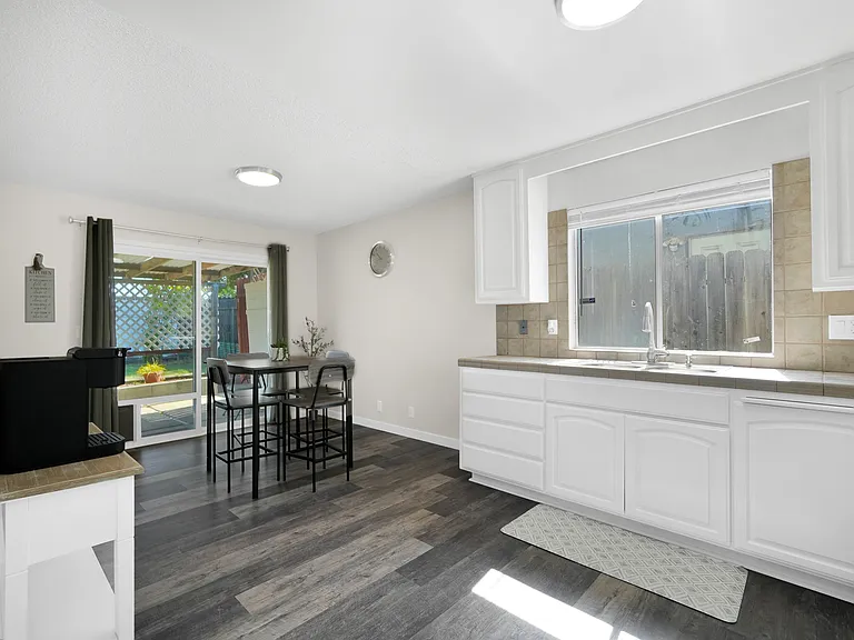 Kitchen2