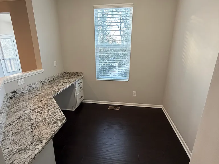 31065 Tremont Ln — Photo 23