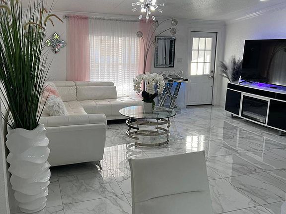 5th image of 14199 Hunter Grove Dr #89