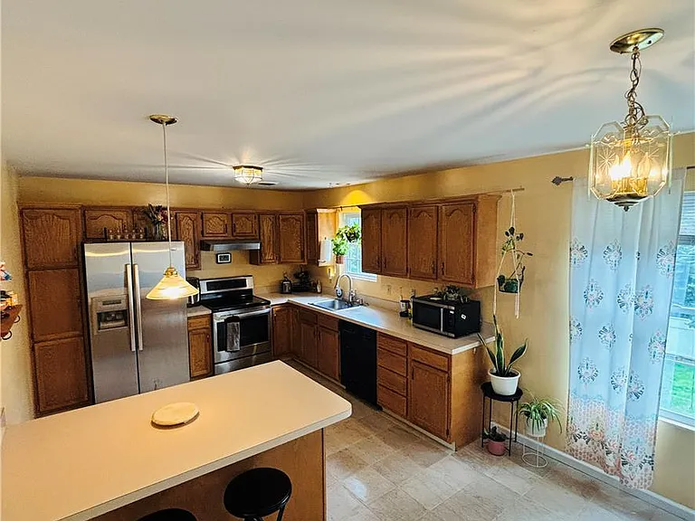 2802 Northampton St — Photo 24