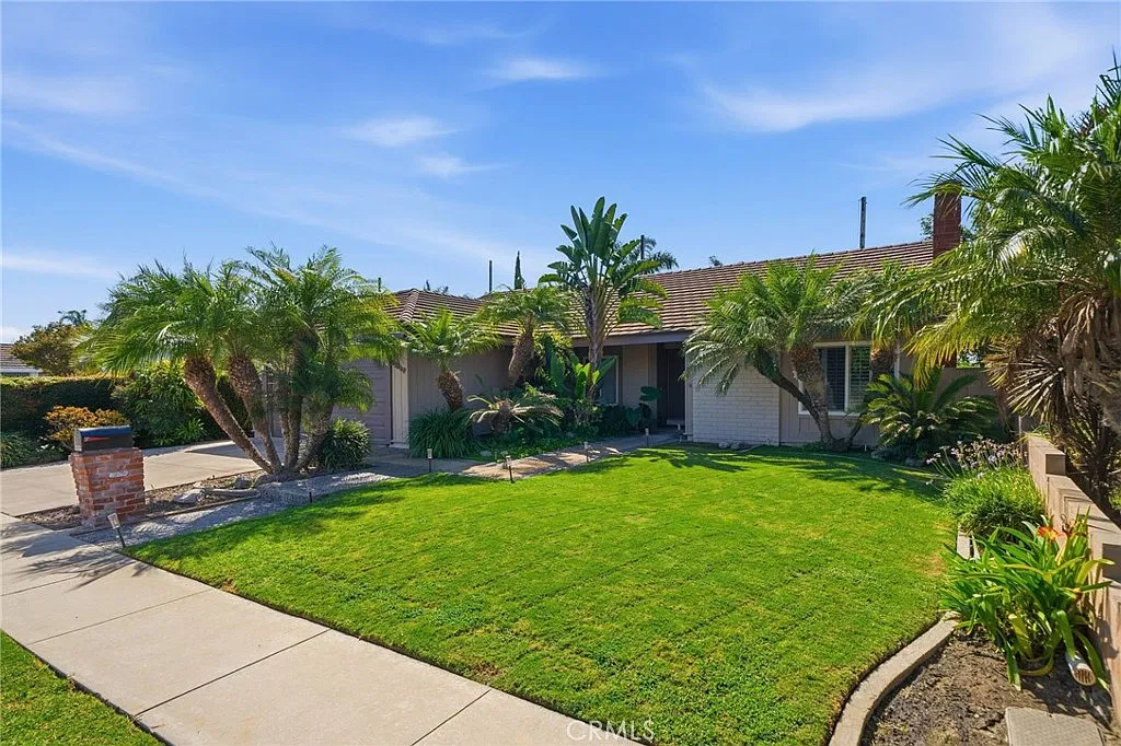 3 bed, 1626 sqft, $4,500 — Photo 2