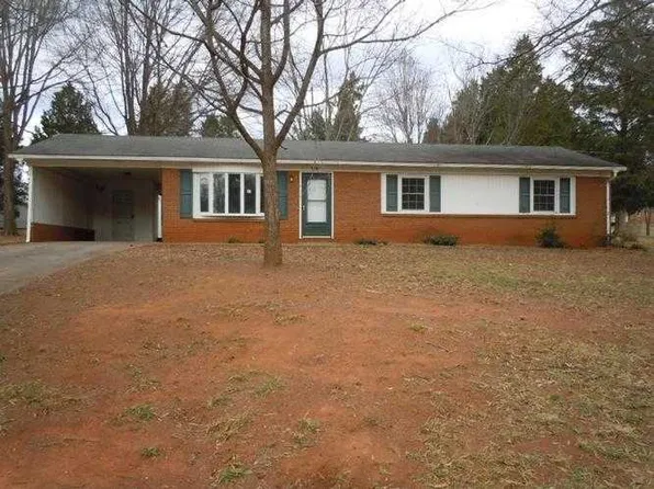 110 Rand Blvd, Archdale, NC 27263