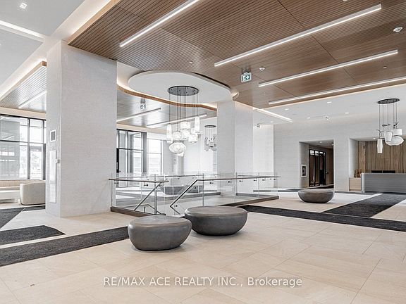 5th image of 8960 Jane St #2318