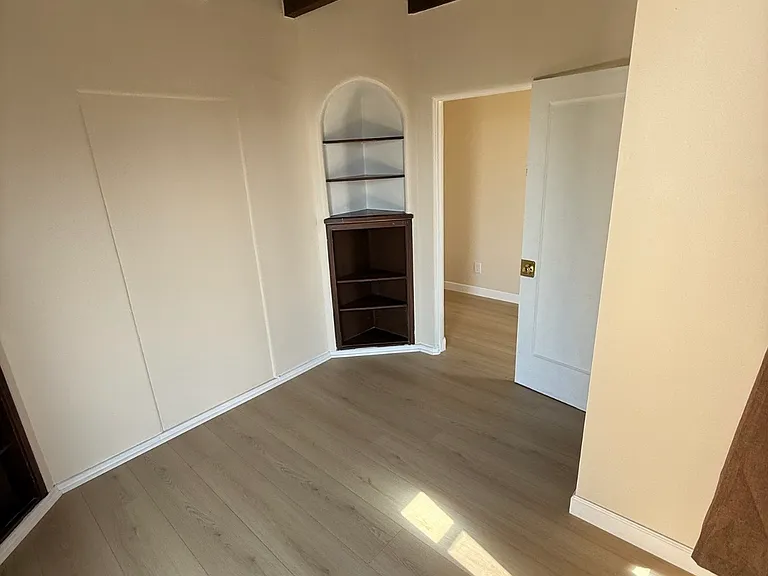 1700 Le Roy Ave #8 — Photo 4