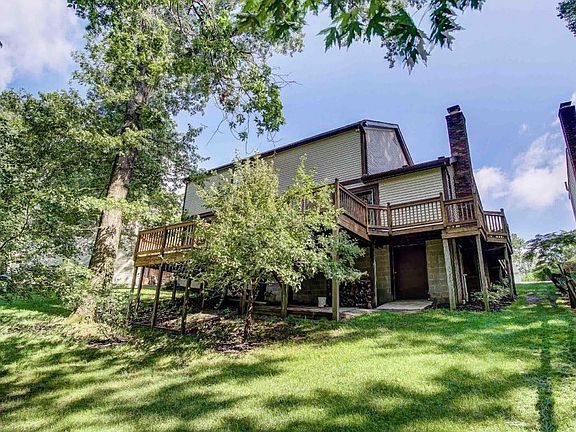 5th image of 4808 Honeysuckle Blvd