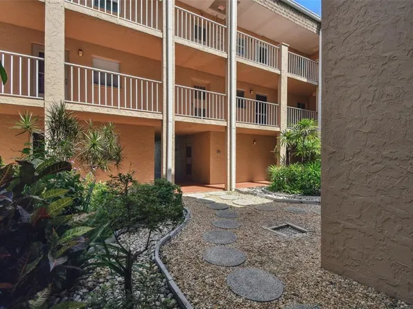 1330 GLEN OAKS DRIVE E #273D, SARASOTA, FL 34232