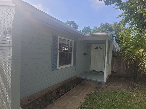 2nd image of 114 Dolphin Ave