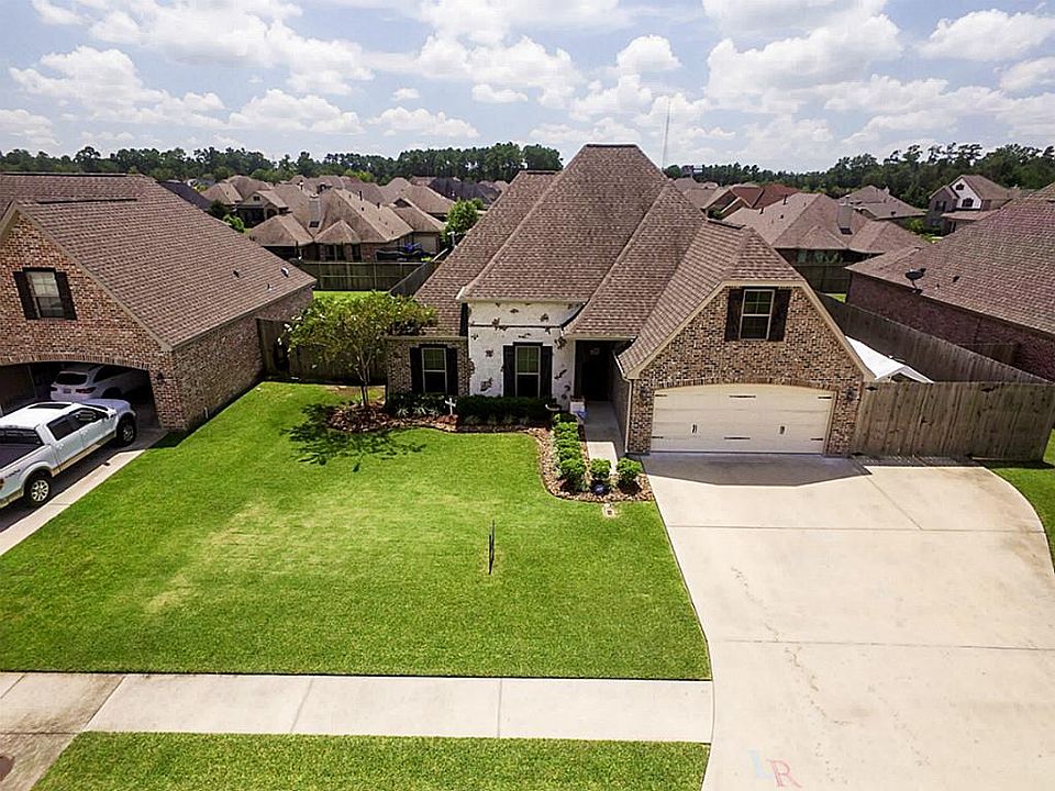 1st image of 109 Jorden Gage Ln