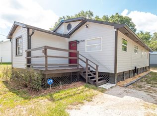 23548 Franklin Ave, Sorrento, FL 32776