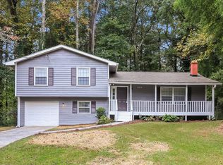 3373 Heatherwood Ln SW, Marietta, GA 30008