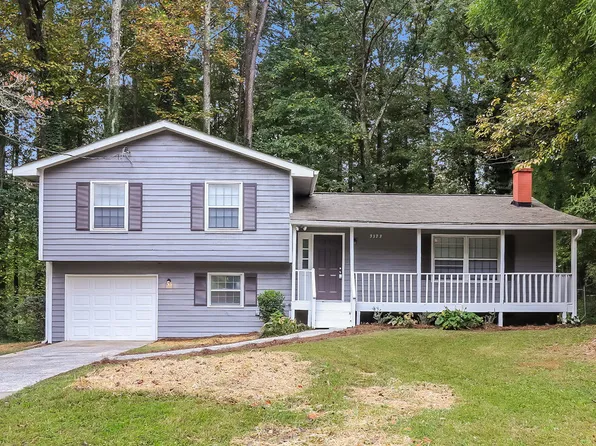 3373 Heatherwood Ln SW, Marietta, GA 30008