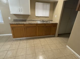 632 Huskey Dr #3, Bakersfield, CA 93308