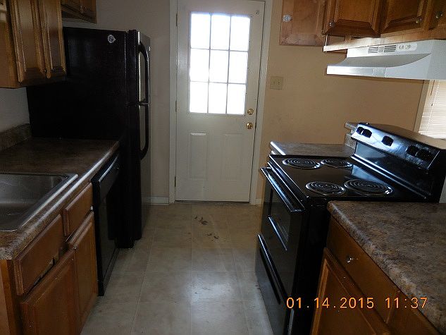 1st image of 1578 Stacey St