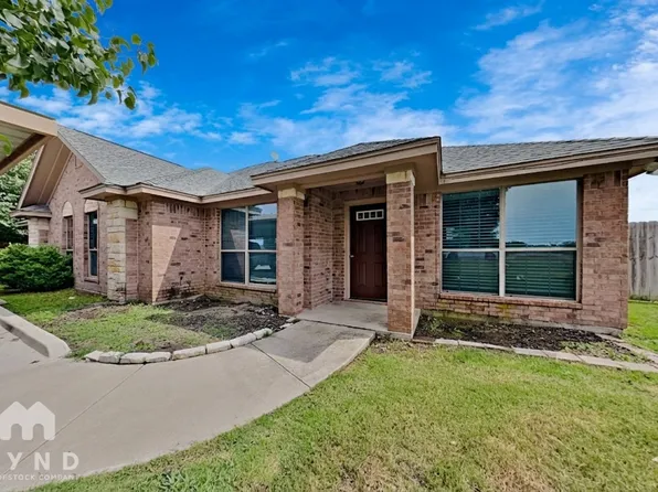 108 Jolin Ln, Weatherford, TX 76088