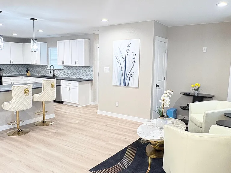 5518 Nassau Rd — Photo 2