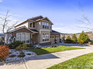 12216 SE Verlie St, Happy Valley, OR 97086