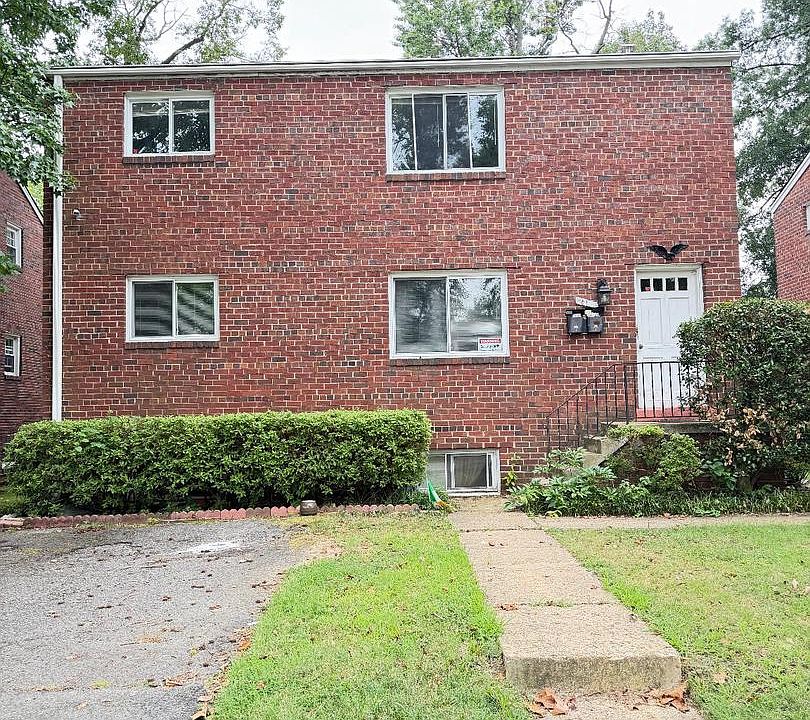 1st image of 818 22nd St S