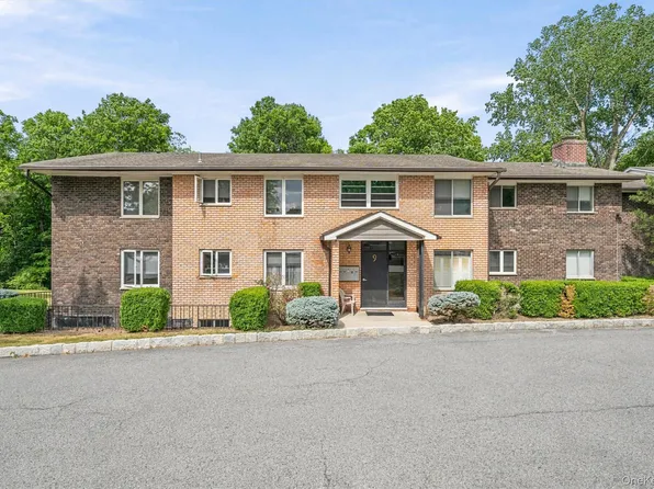 9 Barnett Drive #102, Monroe, NY 10950