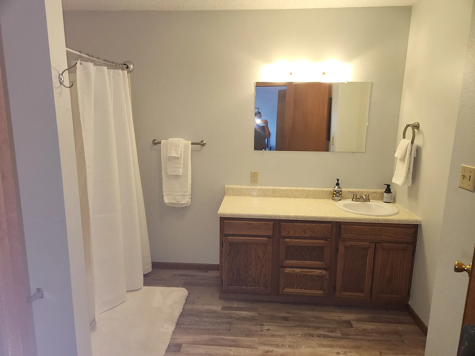 Studio, 185 sqft, $900 — Photo 2