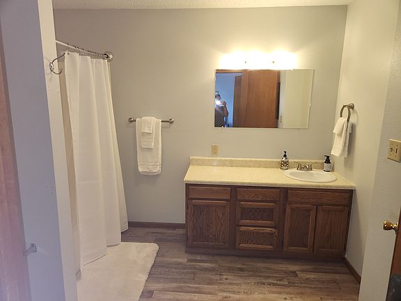 2nd image of 1105 5th St #2