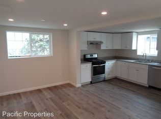 220B Olive St, Santa Rosa, CA 95401