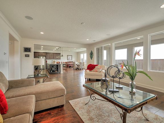 3rd image of 4033 Sarasta Bay Dr