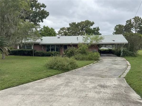 1004 Loves Point Dr, Leesburg, FL 34748