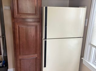 906 W Park Sq #3C, Prospect Park, PA 19076