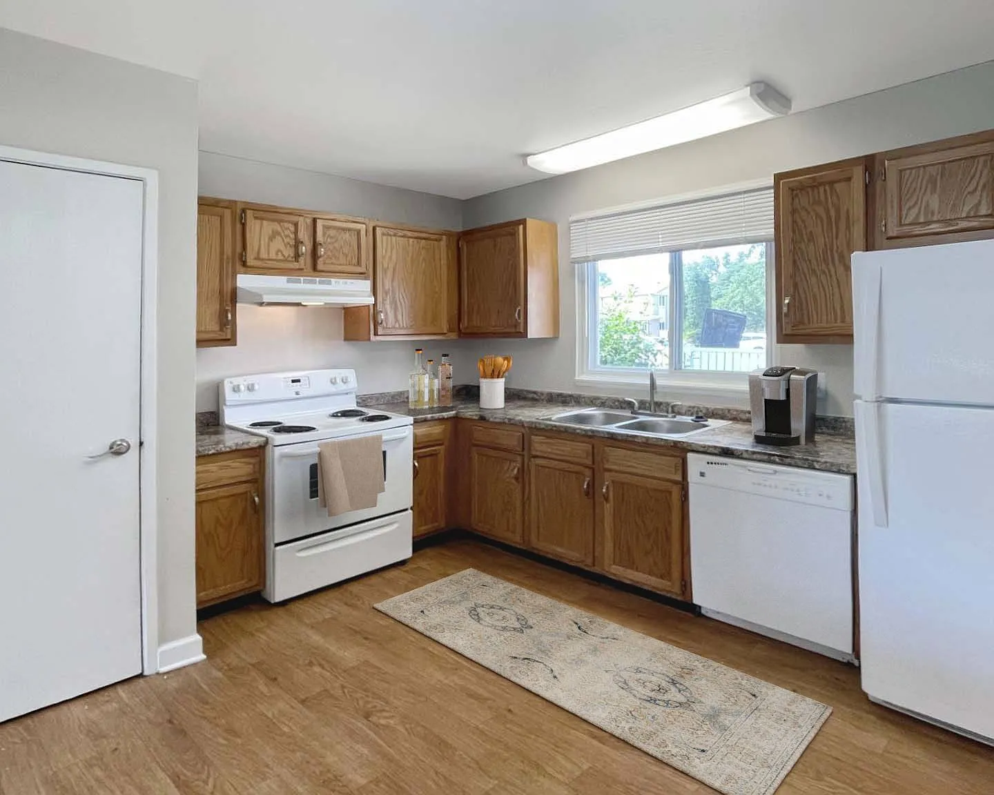 Coolidge Place Townhomes — Photo 1