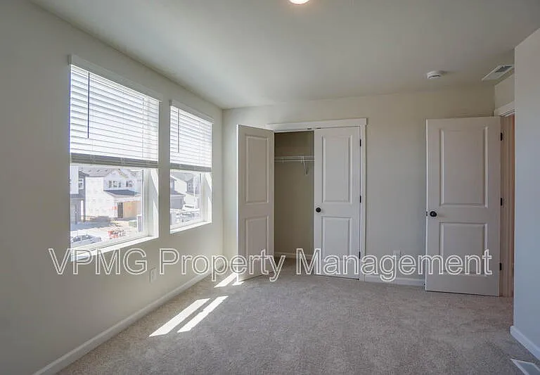 18300 NE 14th St — Photo 22