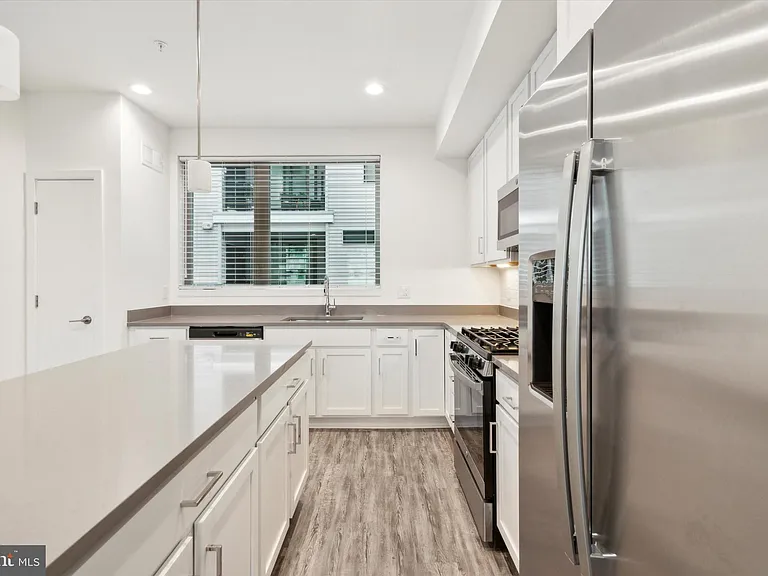 3007 Riseview Ln — Photo 4