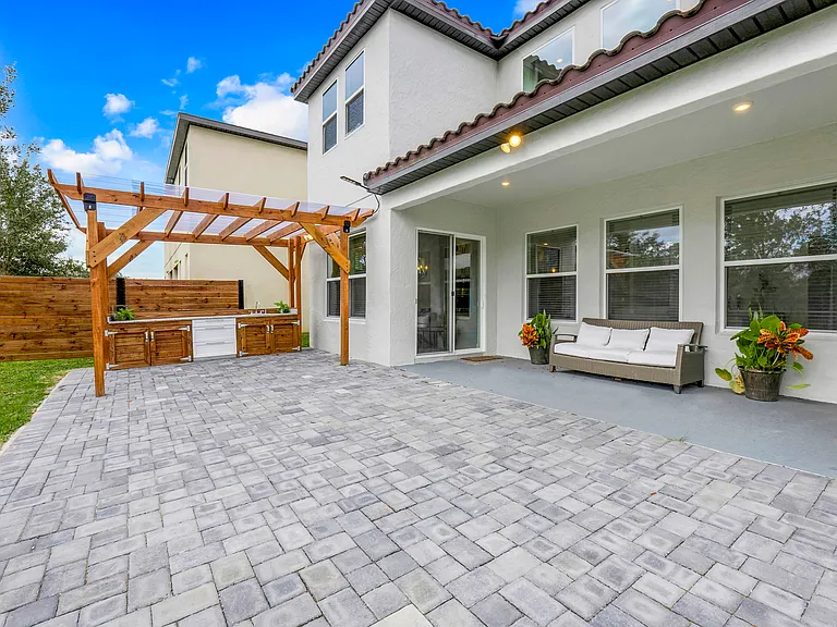 10067 Austrina Oak Loop — Photo 28