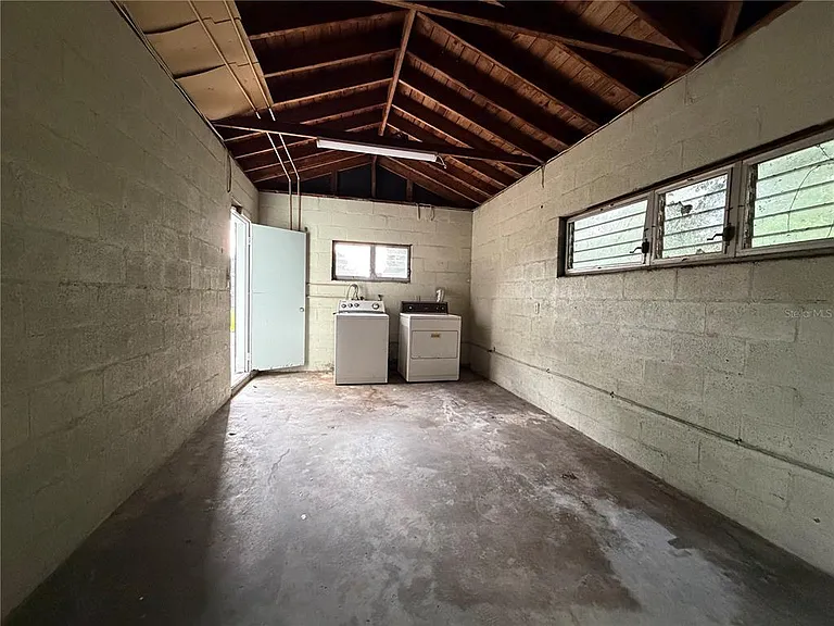 710 Winthrop Pl — Photo 26
