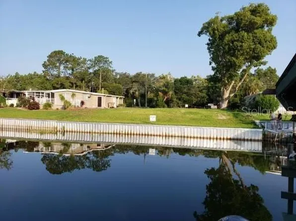12643 Milwaukee Ave #15, Tavares, FL 32778