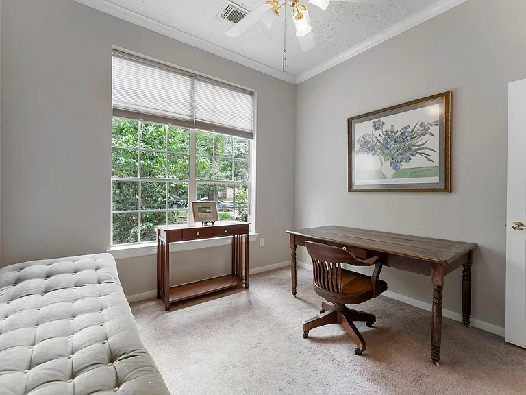 74 Shannon Green Ct — Photo 16