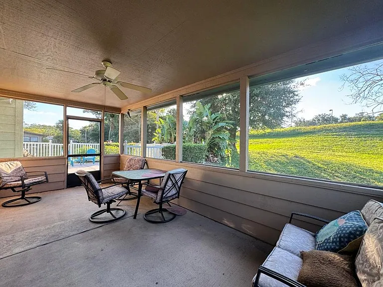 653 Pelican Bay Dr — Photo 24