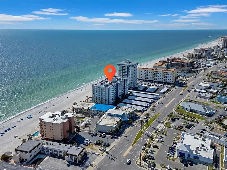 17400 Gulf Blvd #J9 — Photo 5