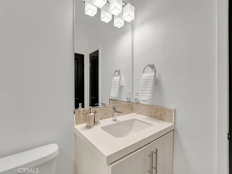 10832 W Riverton Ct — Photo 5