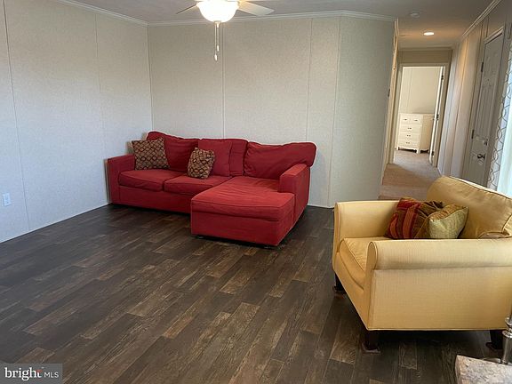 5th image of 25 Dallas Dr