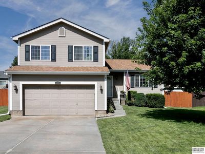 1906 Southview Dr, Papillion, NE, 68046