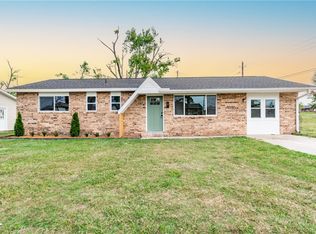 1301 W Margaret Pl, Rogers, AR 72756