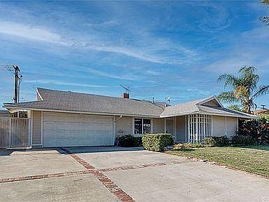 1st image of 322 Blackpine Dr