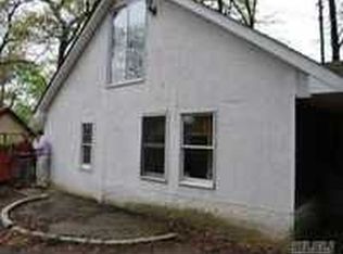 33 Birch Rd, Rocky Point, NY 11778