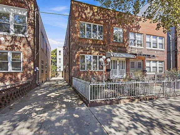 3rd image of 30 Bay 34th St