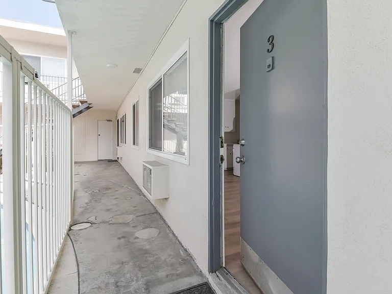 657 Milford St #3 — Photo 2