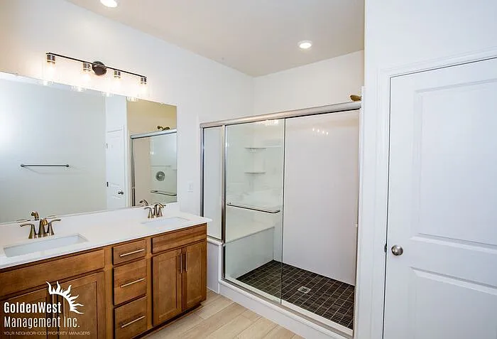 12512 Kings Creek Pl — Photo 11