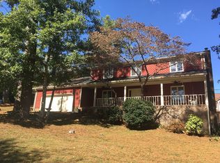 6410 Middle Ridge Ln, Hixson, TN 37343