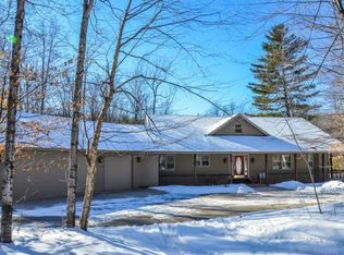 5405 Oak Orchard Rd, Abrams, WI 54101
